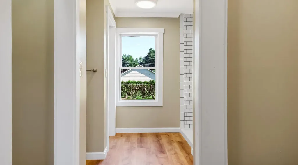 49 Violette Avenue Waterville ME 04901