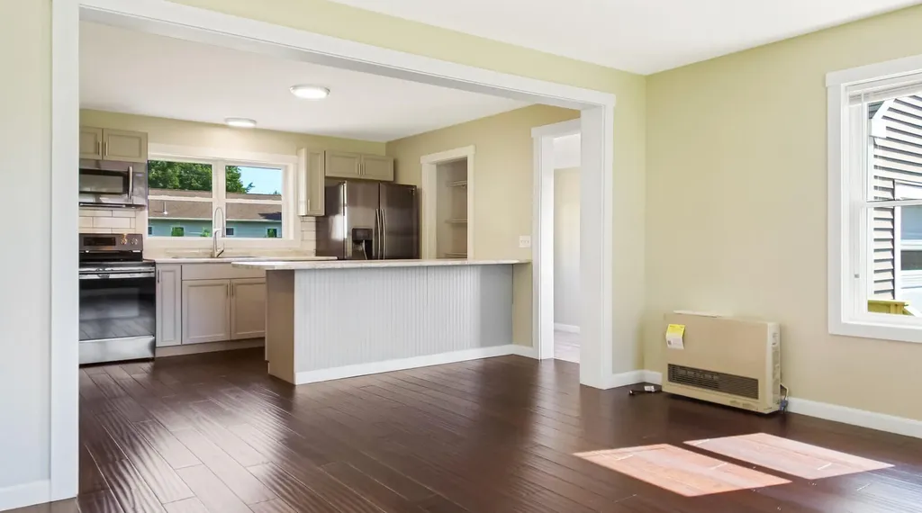 49 Violette Avenue Waterville ME 04901