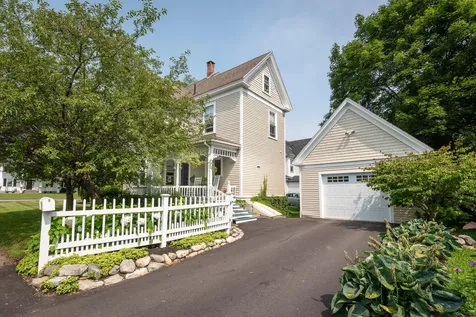 233 Broadway Rockland ME 04841