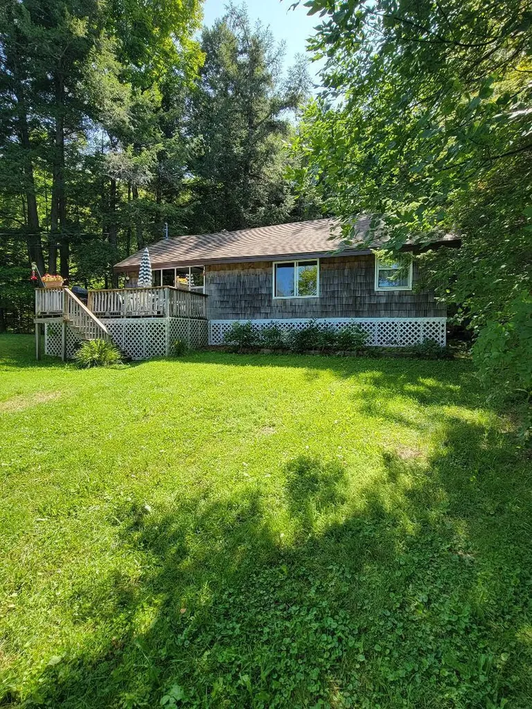 94 Pleasant Point Road Vassalboro ME 04989