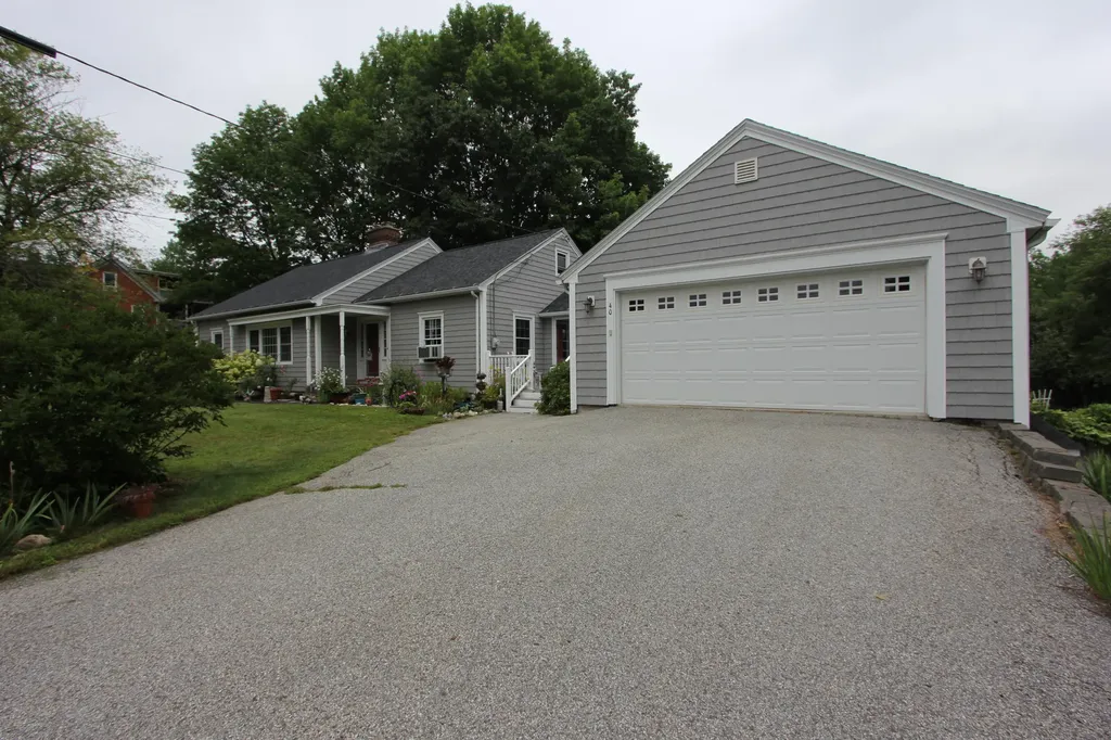 40 Montello Street Lewiston ME 04240