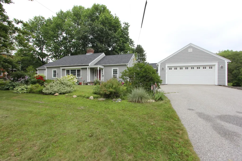 40 Montello Street Lewiston ME 04240