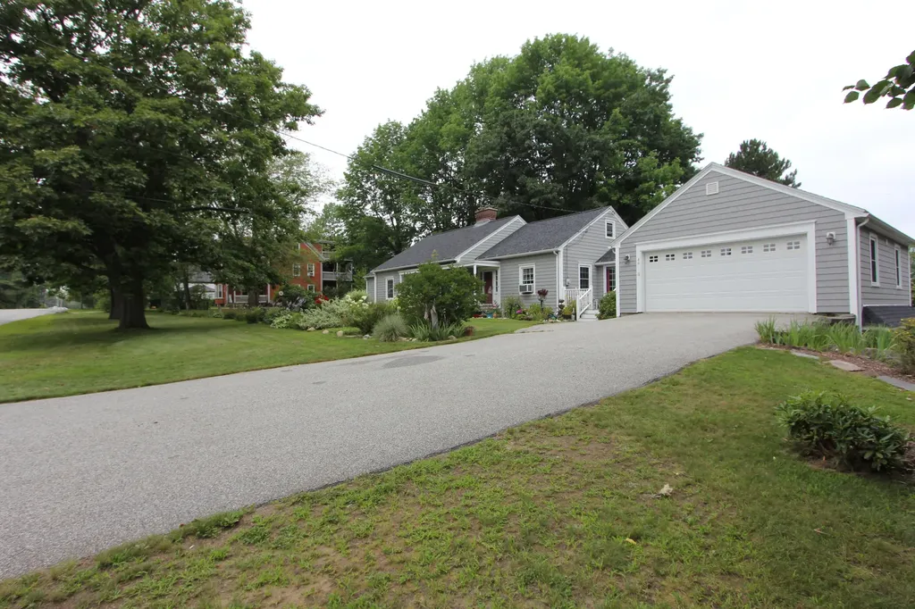 40 Montello Street Lewiston ME 04240