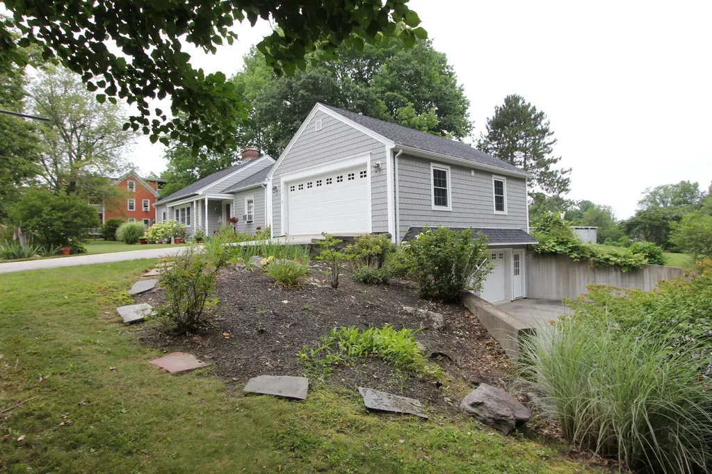 40 Montello Street Lewiston ME 04240