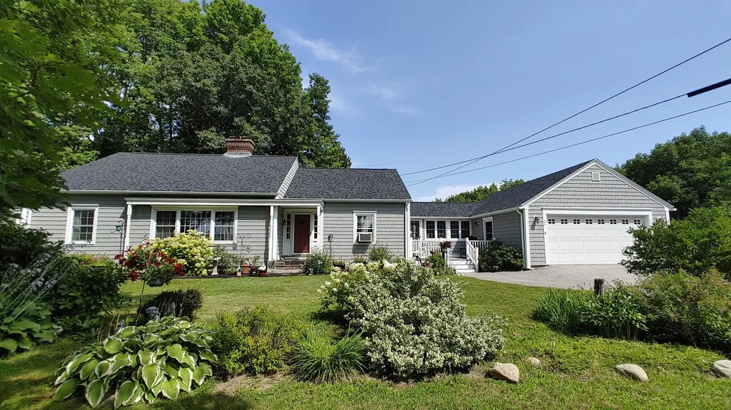 40 Montello Street Lewiston ME 04240
