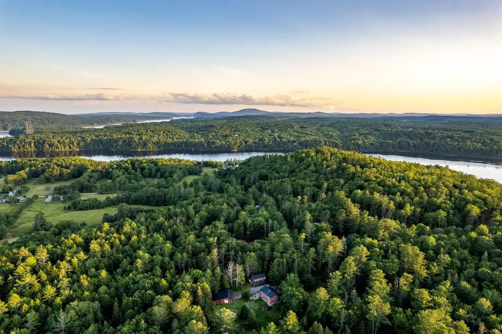 141 Mill Creek Road Orrington ME 04474