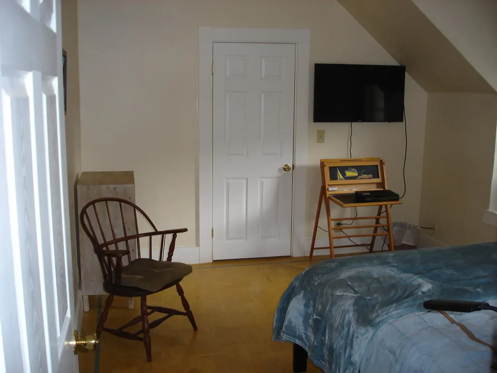 15 Newman Street Lewiston ME 04240