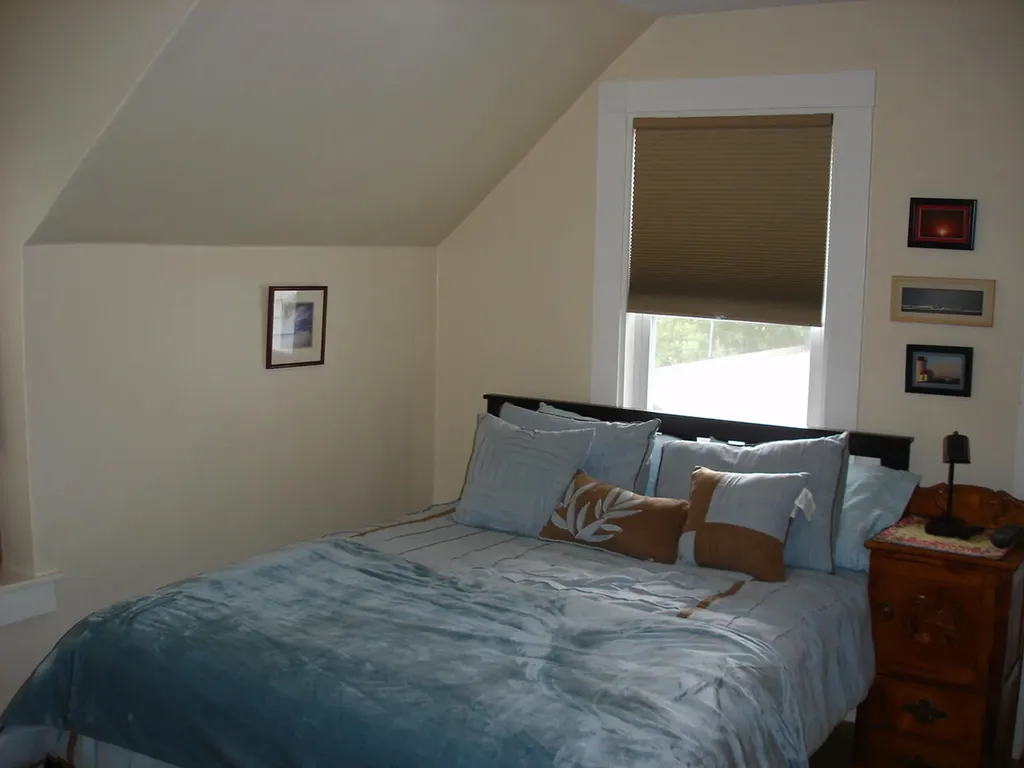15 Newman Street Lewiston ME 04240