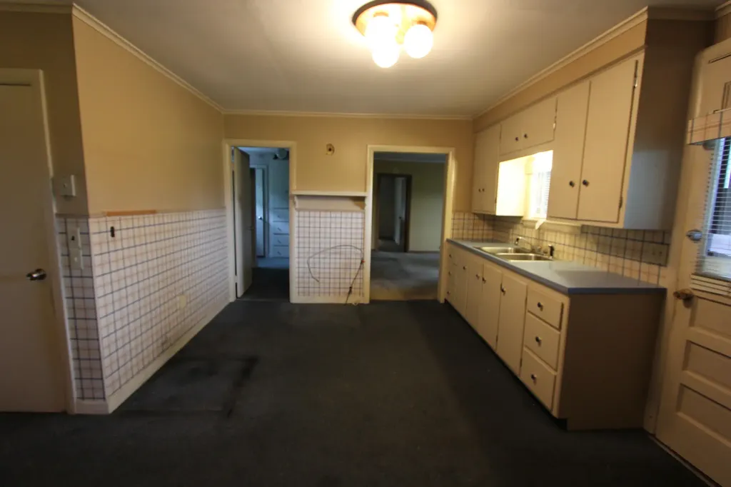 918 College Street Lewiston ME 04240