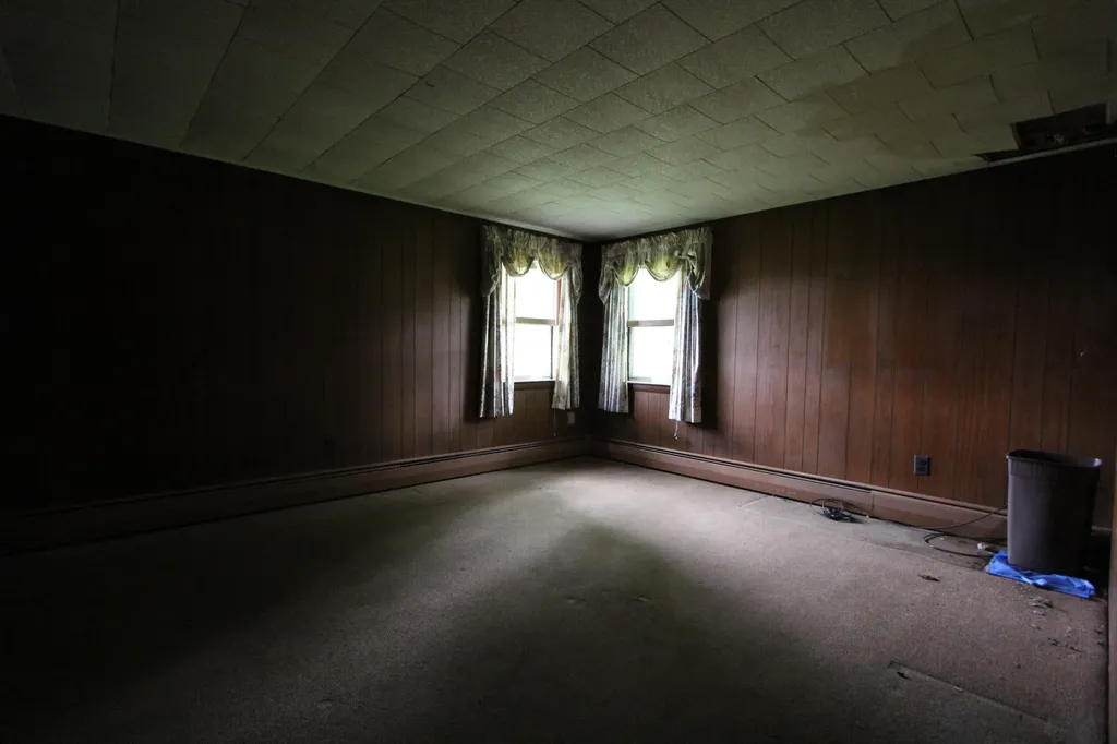 918 College Street Lewiston ME 04240