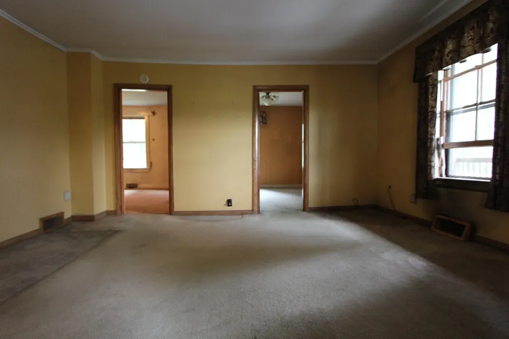 918 College Street Lewiston ME 04240