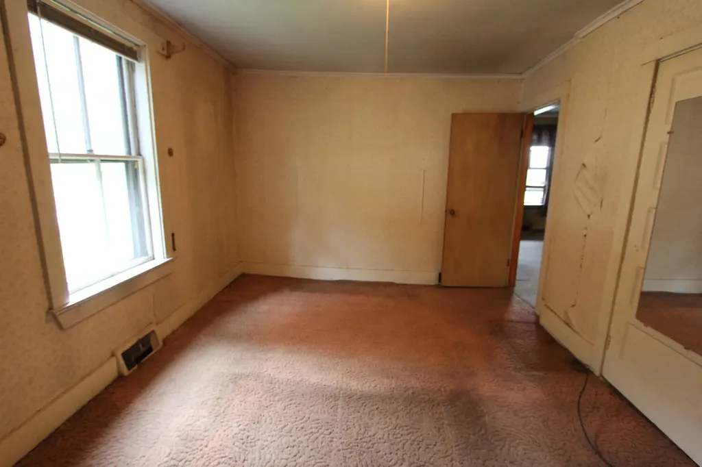918 College Street Lewiston ME 04240