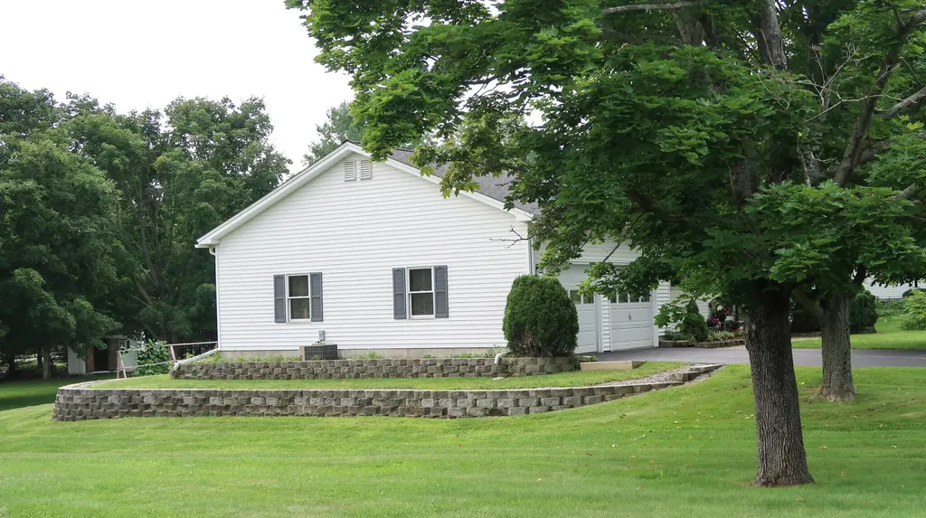 7 Penny Lane Waterville ME 04901