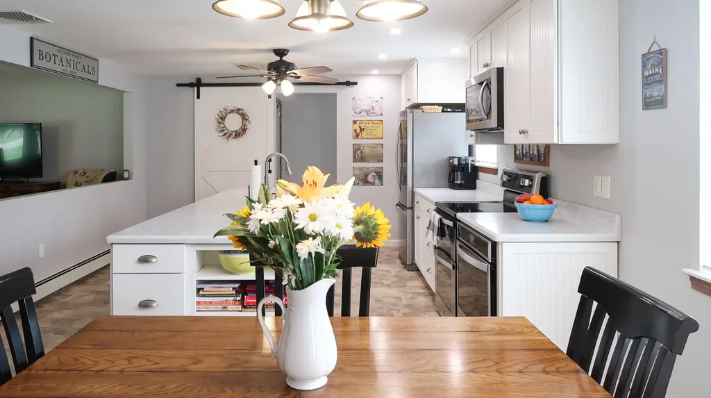 7 Penny Lane Waterville ME 04901