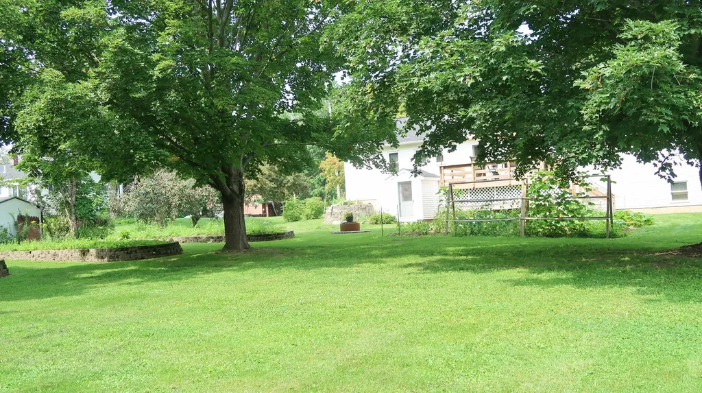 7 Penny Lane Waterville ME 04901