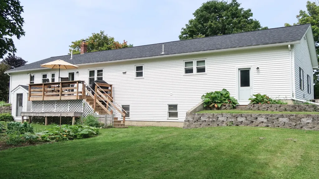 7 Penny Lane Waterville ME 04901