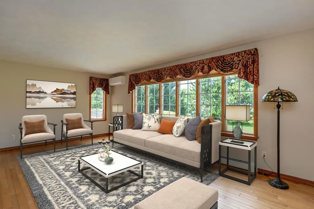 24 Amberley Way Auburn ME 04210