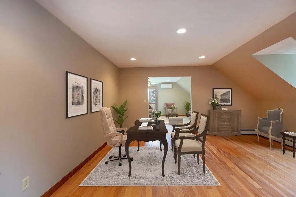 24 Amberley Way Auburn ME 04210