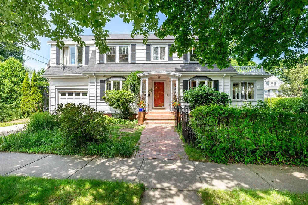 11 Kenwood Street Portland ME 04102