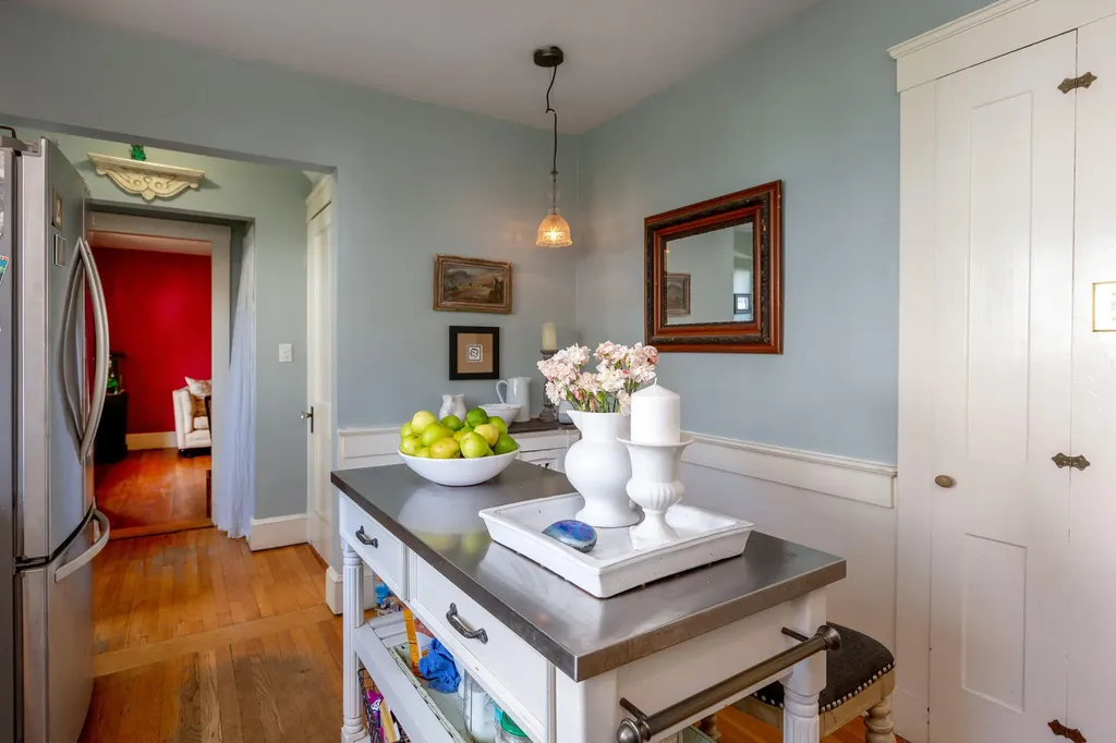 11 Kenwood Street Portland ME 04102