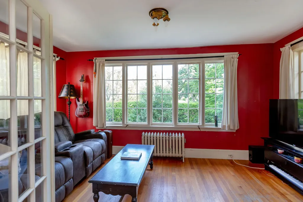 11 Kenwood Street Portland ME 04102