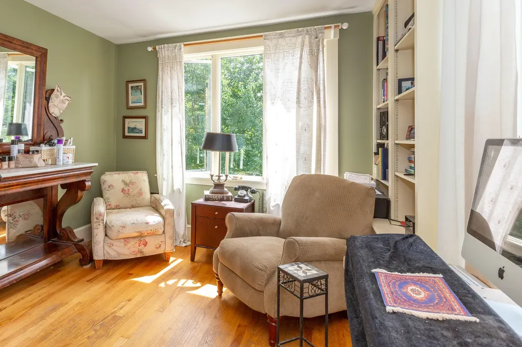 11 Kenwood Street Portland ME 04102