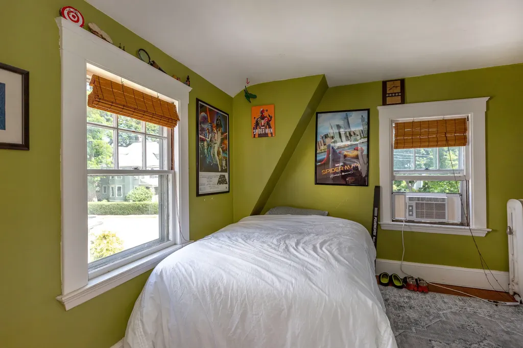 11 Kenwood Street Portland ME 04102