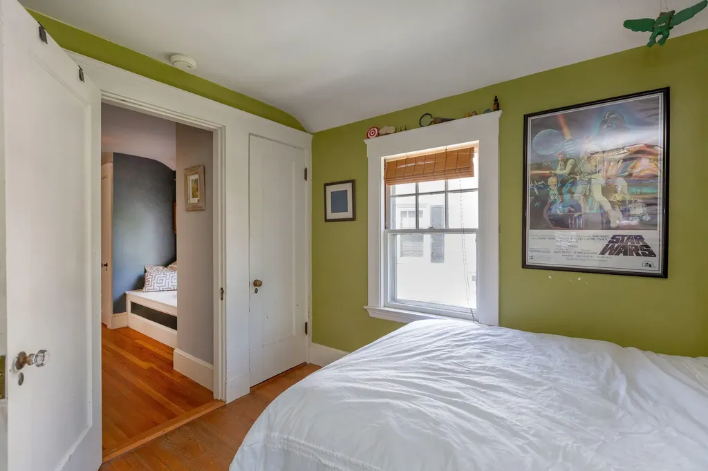 11 Kenwood Street Portland ME 04102