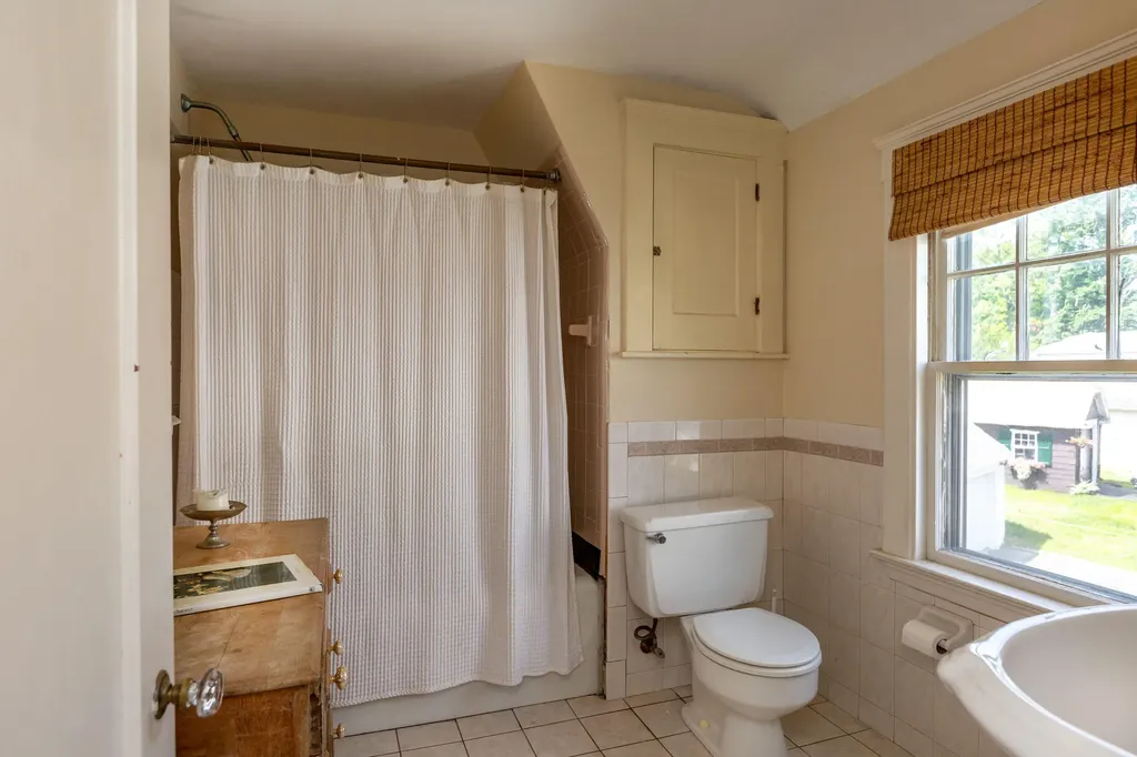 11 Kenwood Street Portland ME 04102