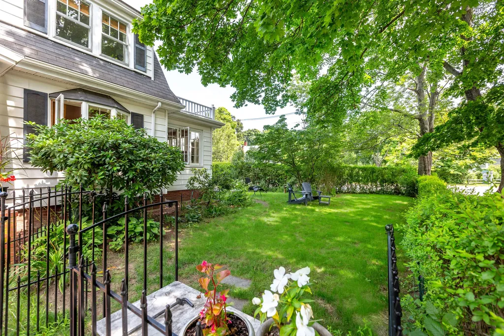 11 Kenwood Street Portland ME 04102