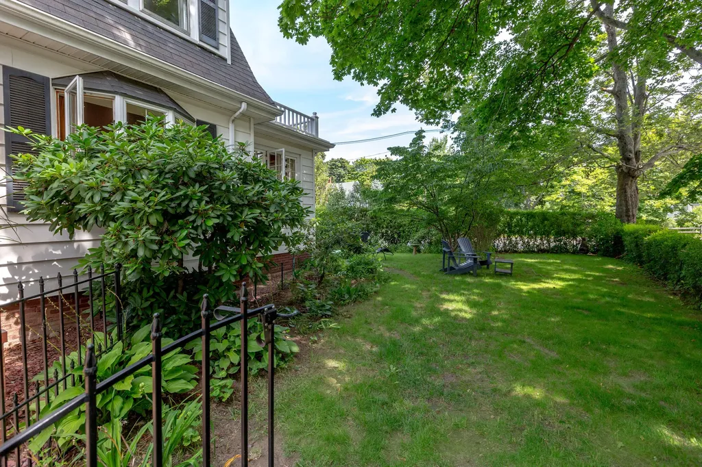 11 Kenwood Street Portland ME 04102