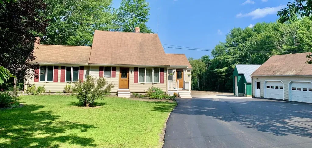 369 Millay Road Bowdoinham ME 04008