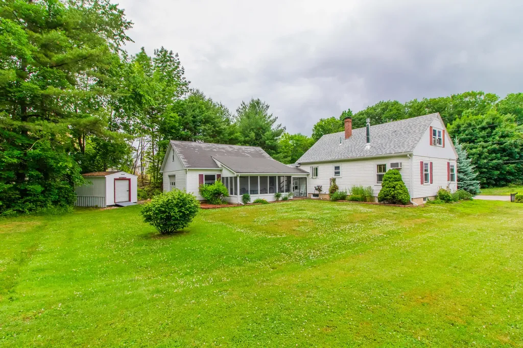 51 Boston Avenue Lewiston ME 04240