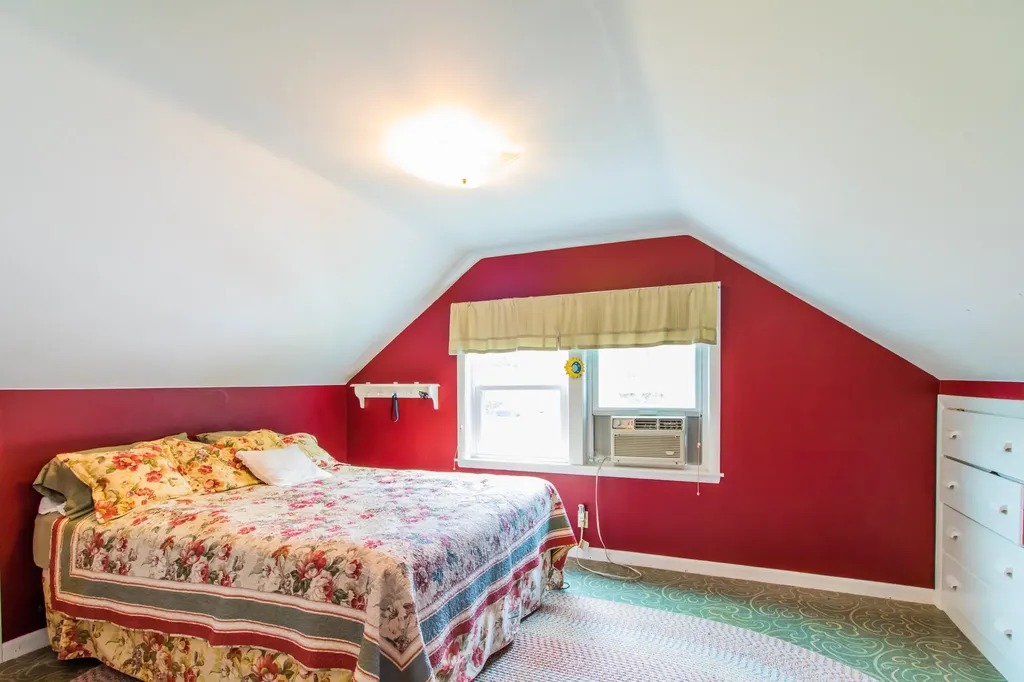51 Boston Avenue Lewiston ME 04240