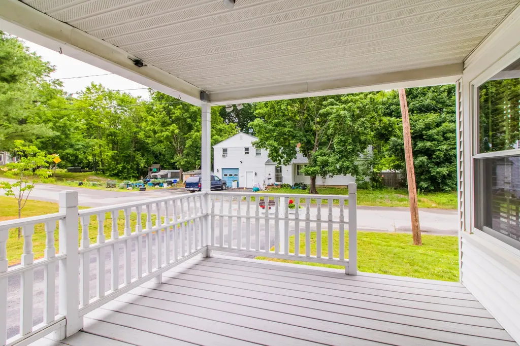 51 Boston Avenue Lewiston ME 04240
