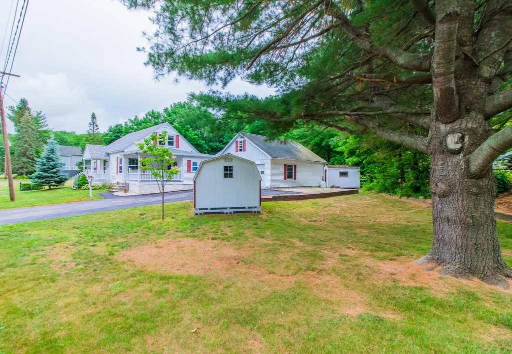 51 Boston Avenue Lewiston ME 04240