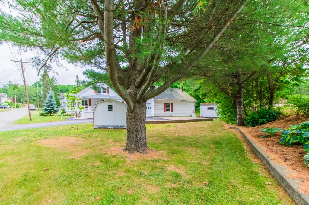51 Boston Avenue Lewiston ME 04240