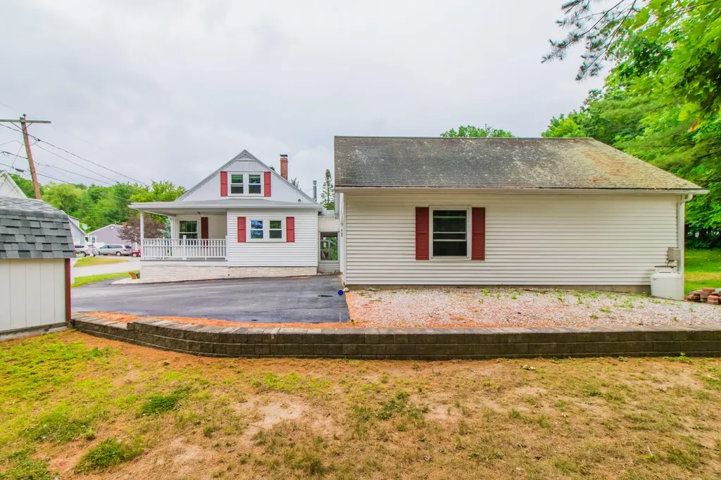 51 Boston Avenue Lewiston ME 04240