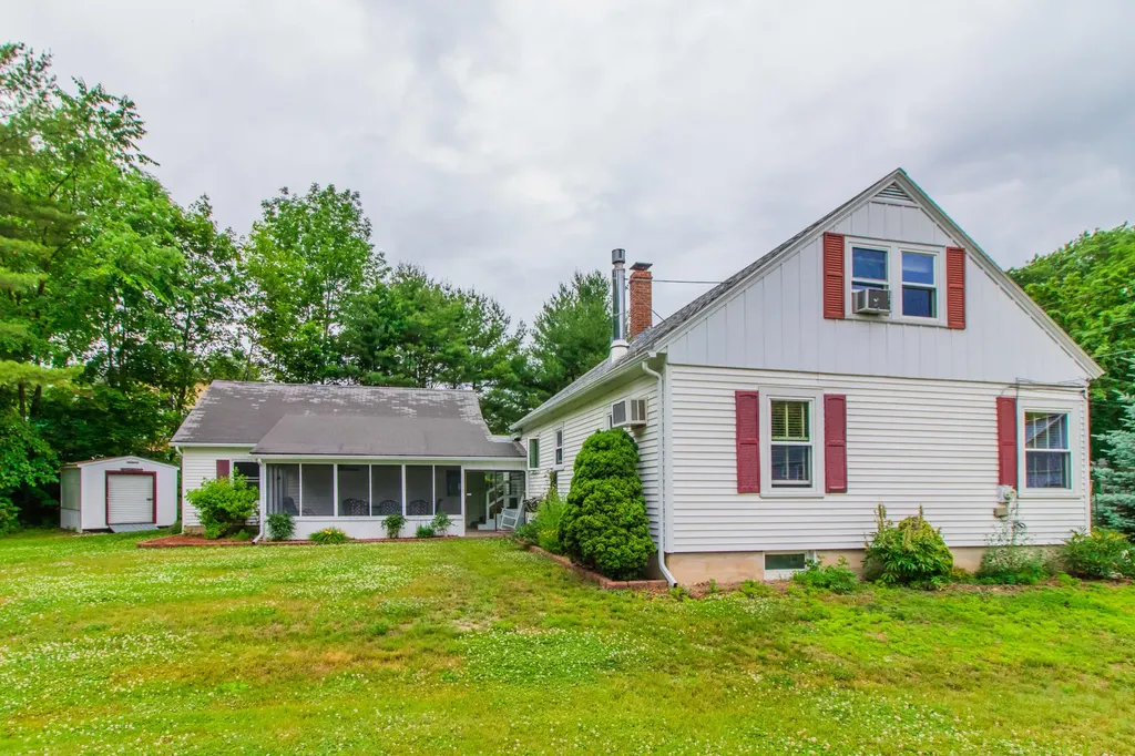 51 Boston Avenue Lewiston ME 04240