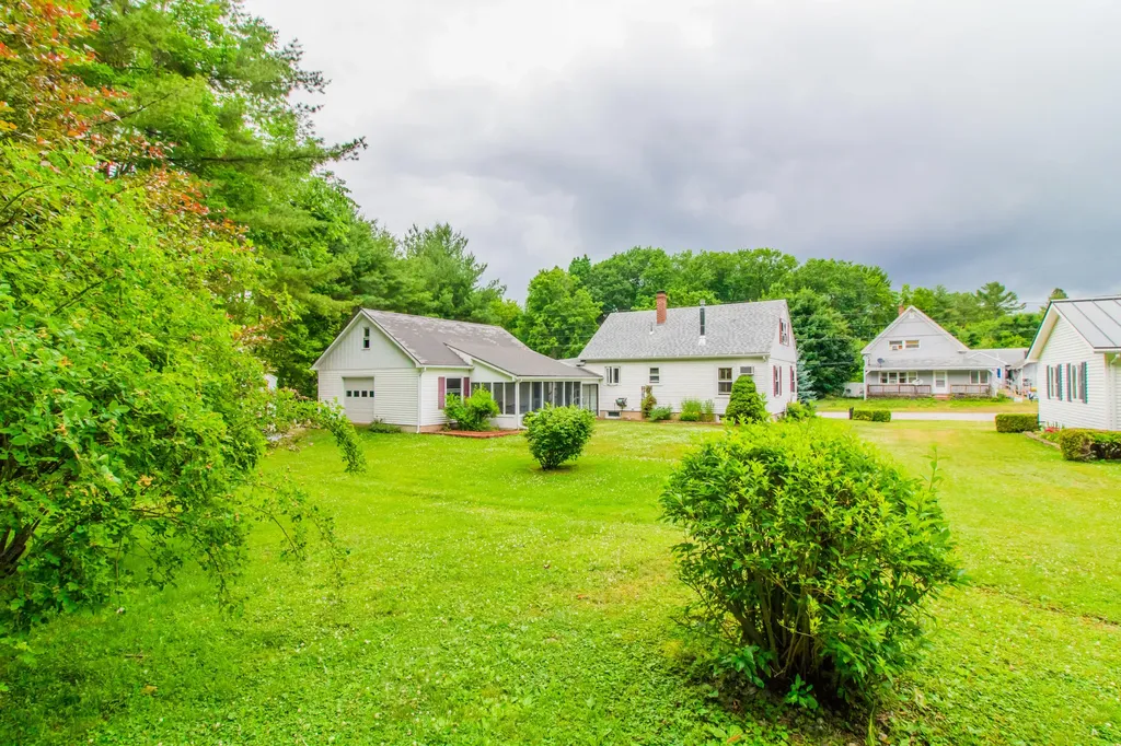 51 Boston Avenue Lewiston ME 04240