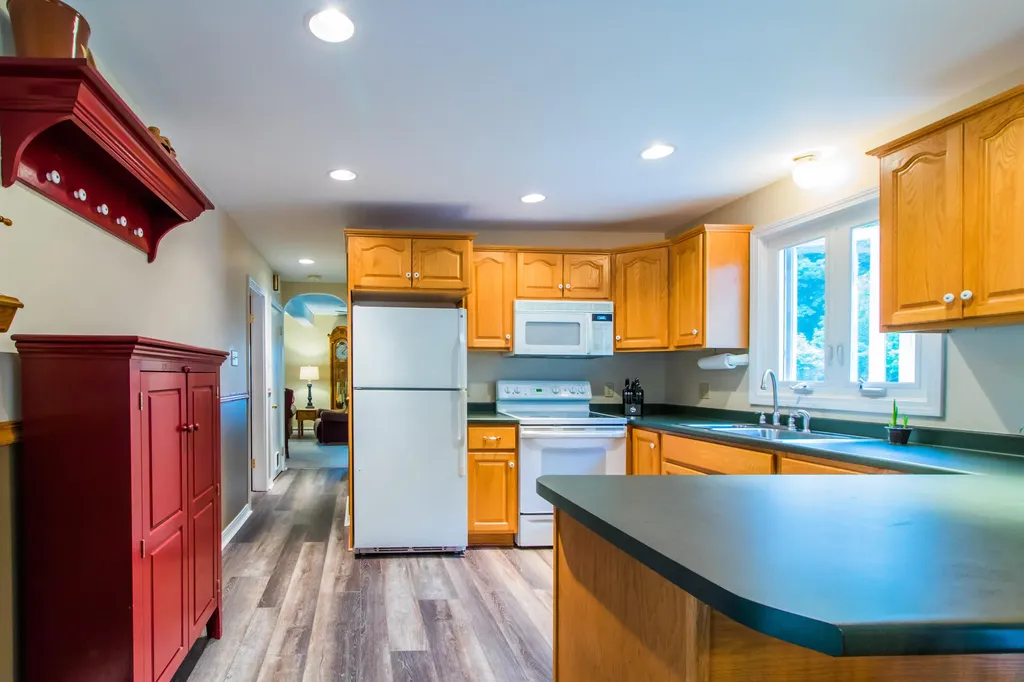 51 Boston Avenue Lewiston ME 04240