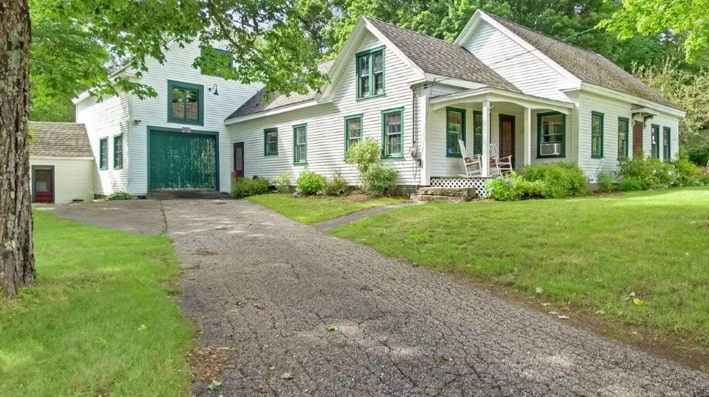 1879 Hallowell Road Litchfield ME 04350