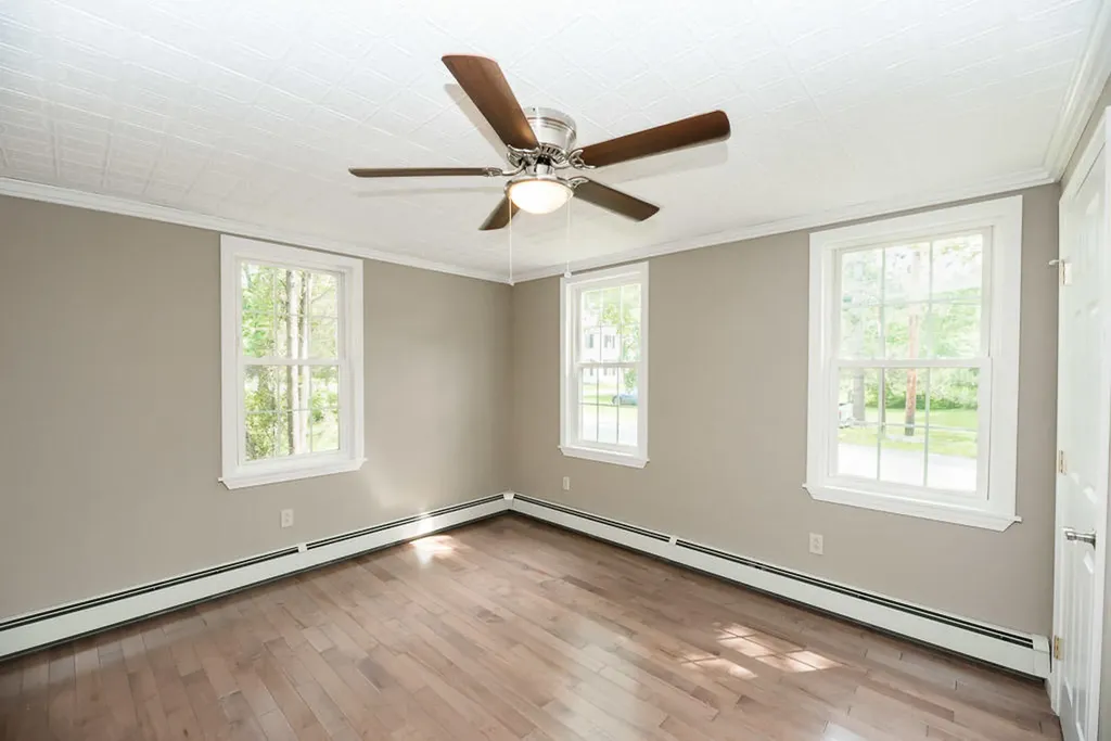 79 Main Street Skowhegan ME 04976
