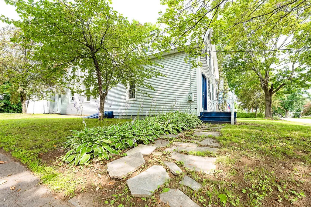 79 Main Street Skowhegan ME 04976