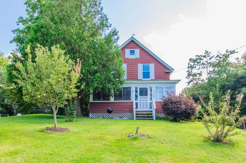 316 Summer Street Auburn ME 04210