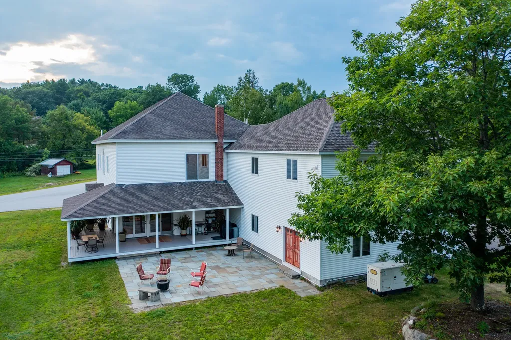641 N Auburn Road Auburn ME 04210