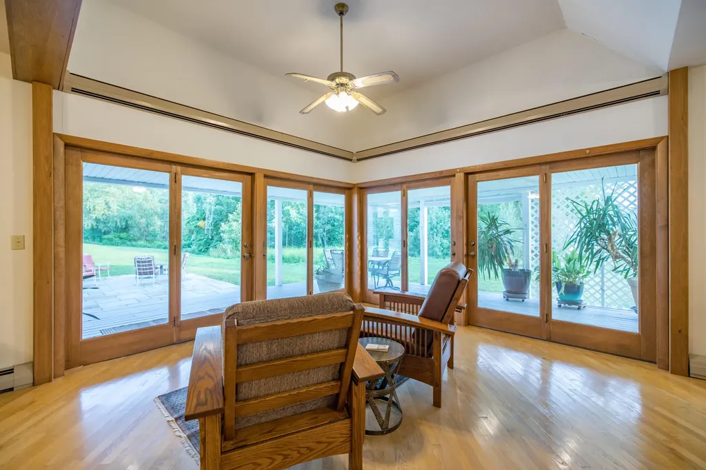 641 N Auburn Road Auburn ME 04210