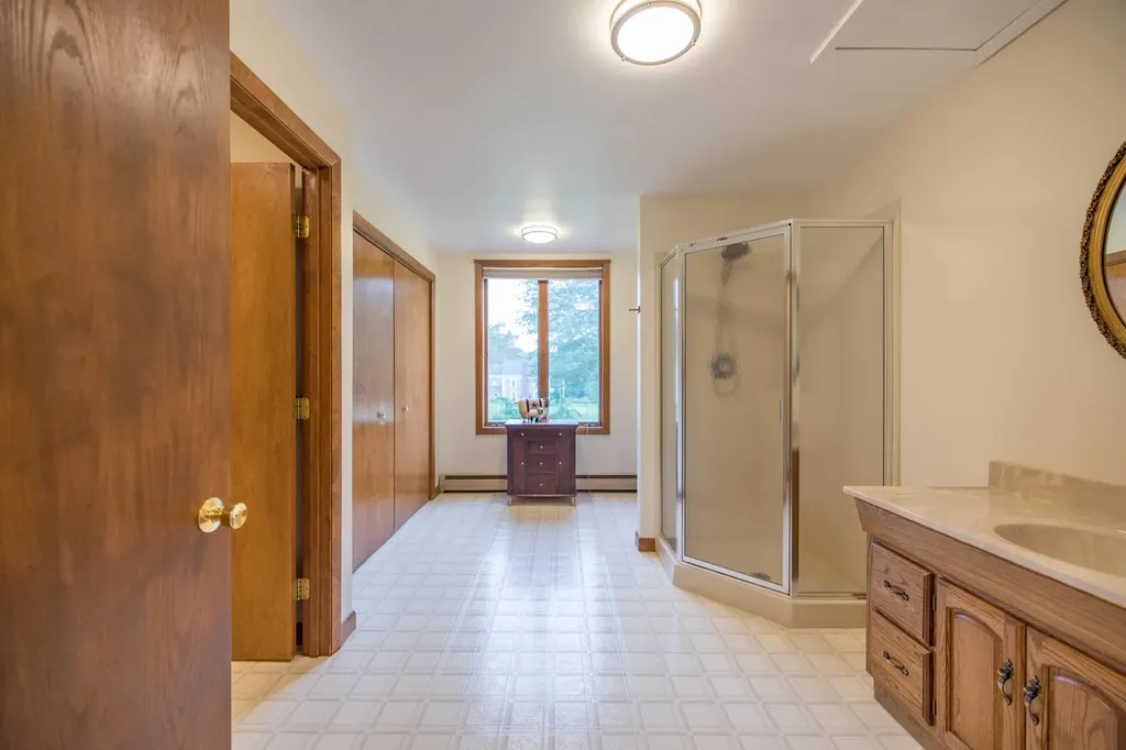 641 N Auburn Road Auburn ME 04210