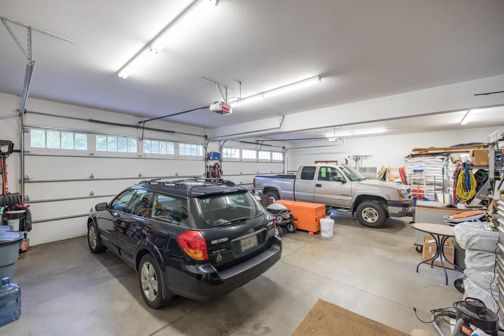 641 N Auburn Road Auburn ME 04210