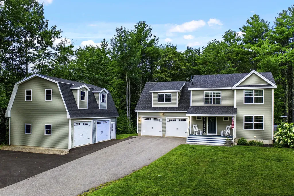 7 Sulky Way Windham ME 04062